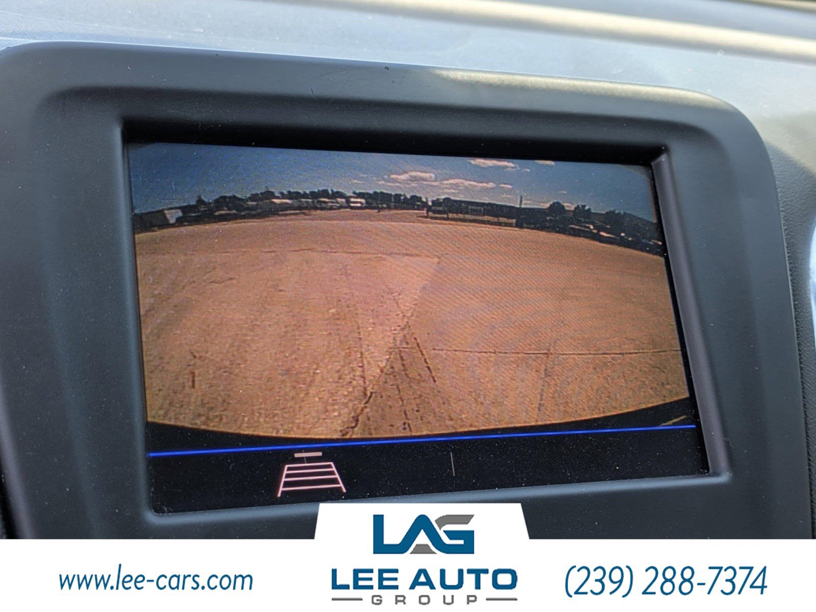 Used 2021 Chevrolet Equinox LS image 28