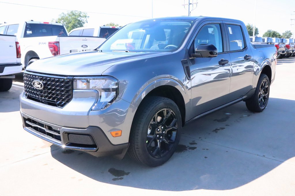 New 2025 Ford Maverick XLT w/ XLT Luxury Package image 10