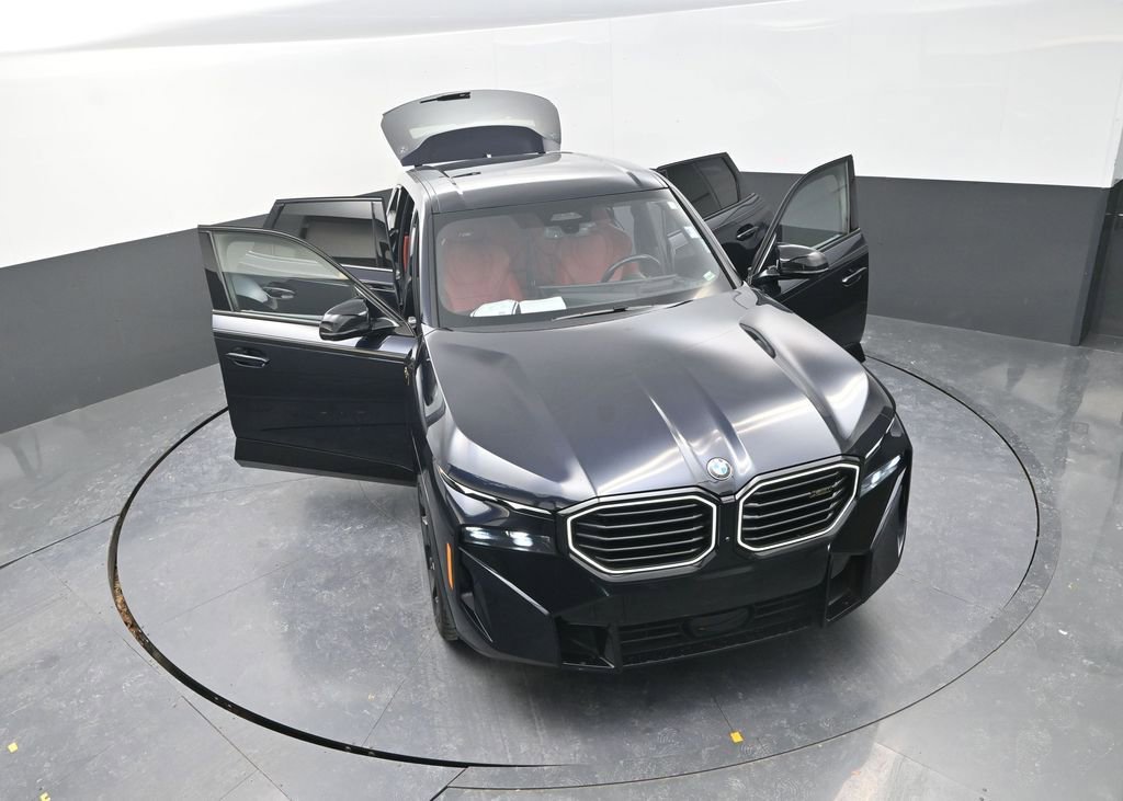 Used 2024 BMW XM image 33