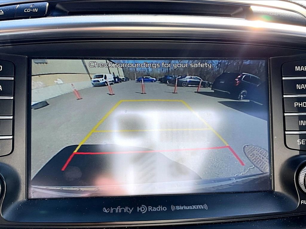 Used 2016 Kia Sorento SX image 19