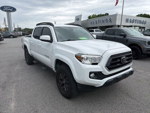 Used 2020 Toyota Tacoma SR5 AWD/4WD image 1