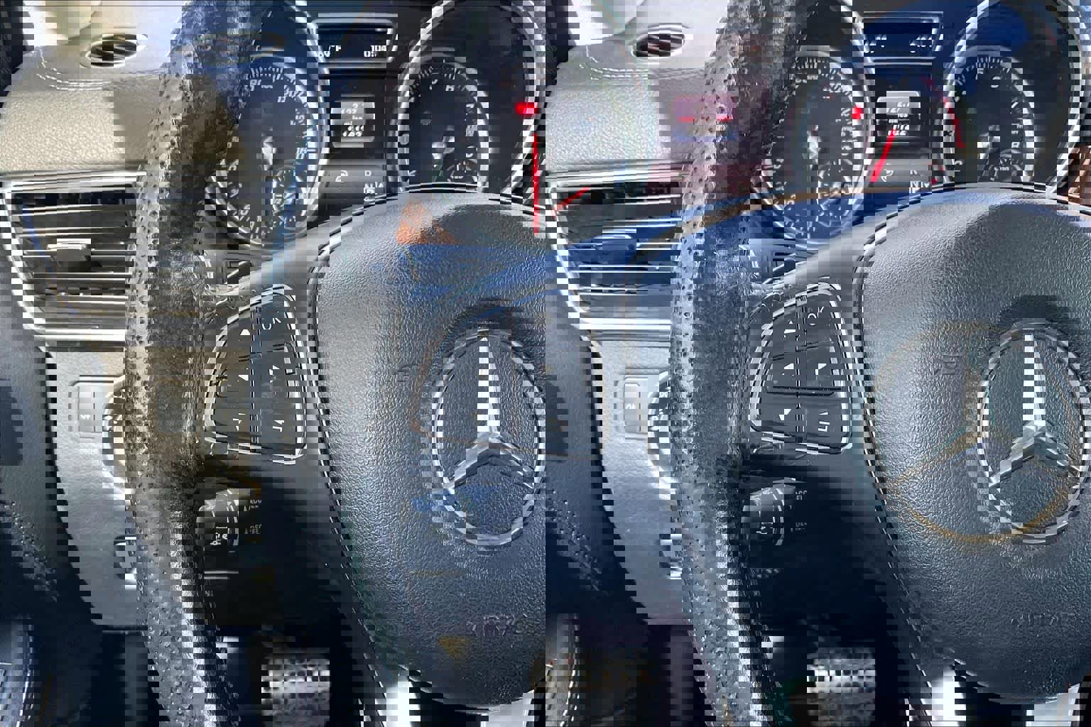 Used 2016 Mercedes-Benz GLE 400 4MATIC image 24