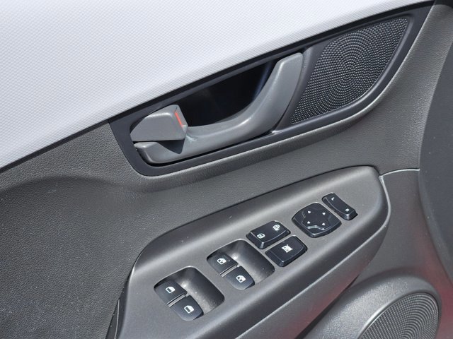 Used 2019 Hyundai Kona SEL FWD image 26