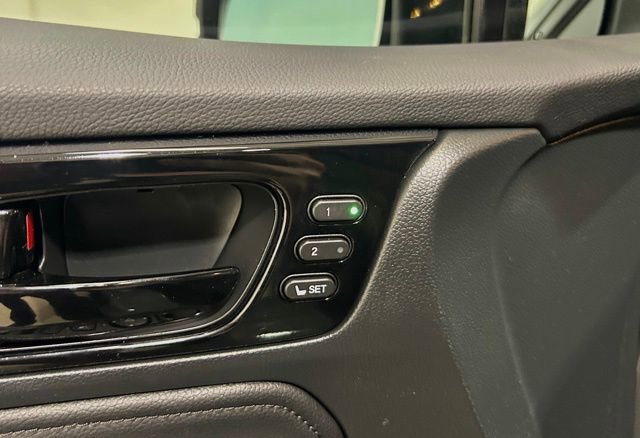 Used 2023 Honda Odyssey Elite image 45