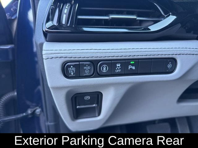 Used 2024 Acura MDX SH-AWD w/ Advance Package image 26
