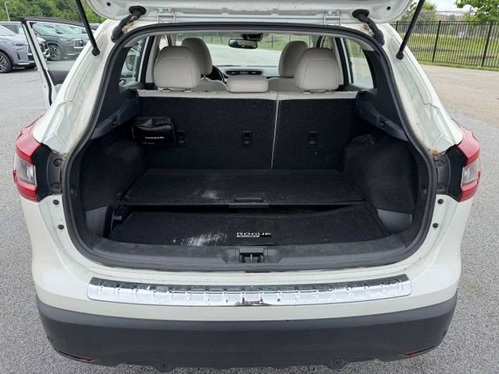 Used 2020 Nissan Rogue Sport SL w/ Premium Package AWD/4WD image 20