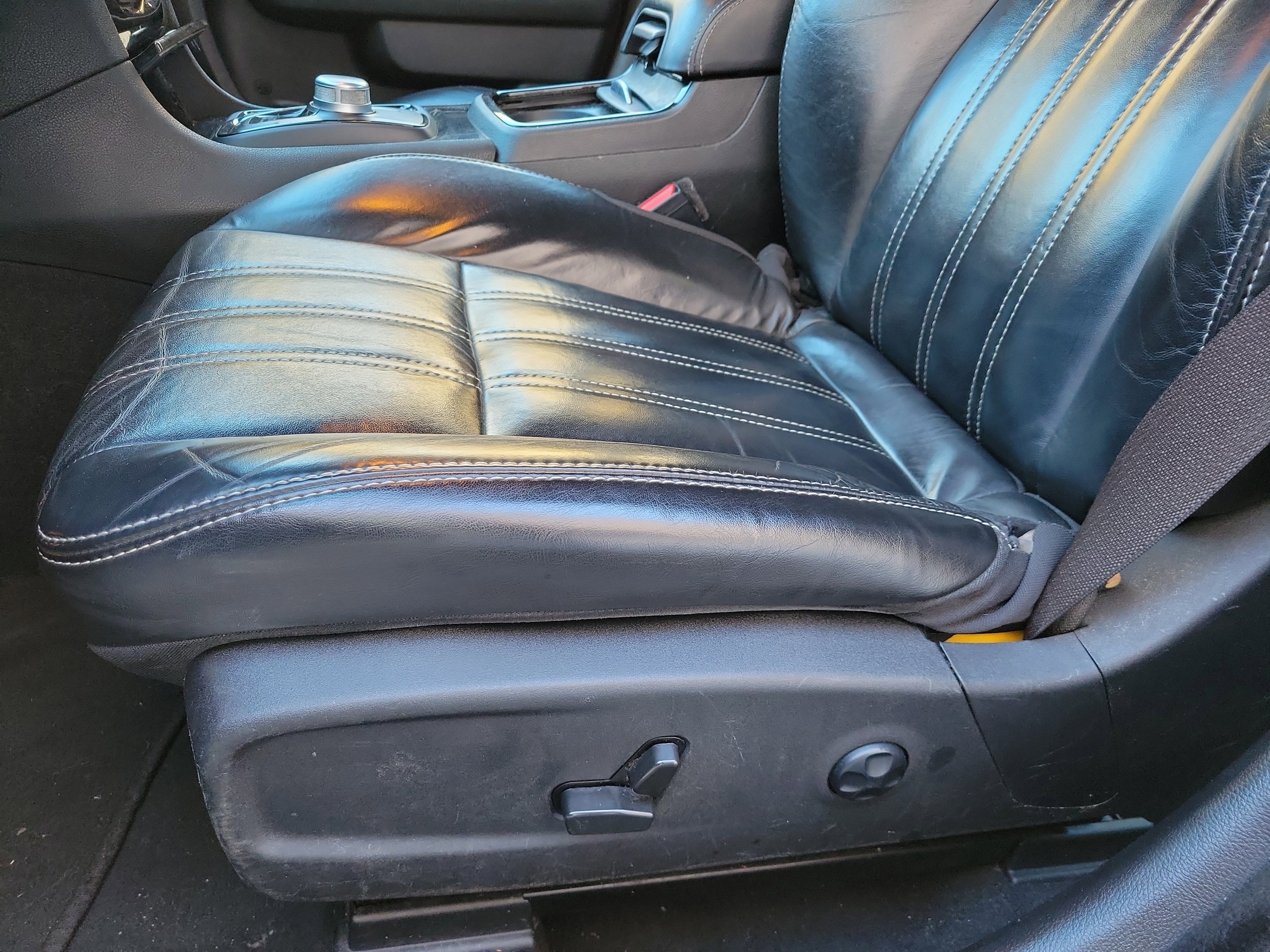 Used 2021 Chrysler 300 S image 12