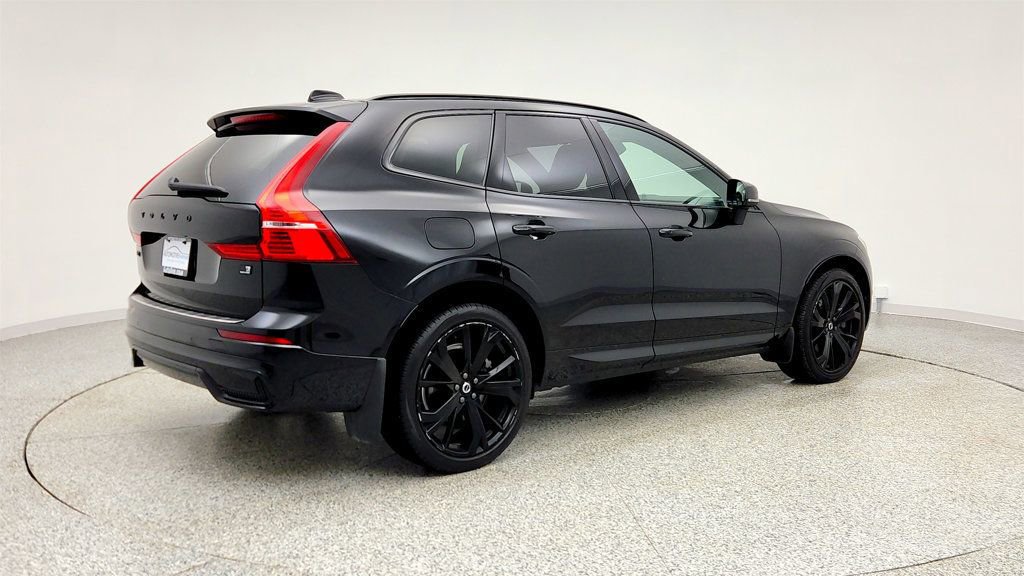 Used 2024 Volvo XC60 T8 Ultimate w/ Protection Package Premier image 5