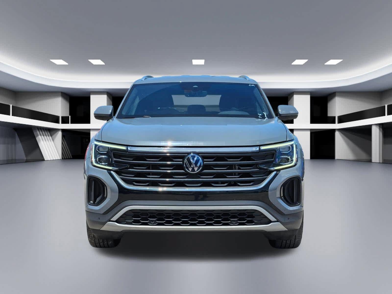 Used 2024 Volkswagen Atlas Cross Sport SE FWD image 9
