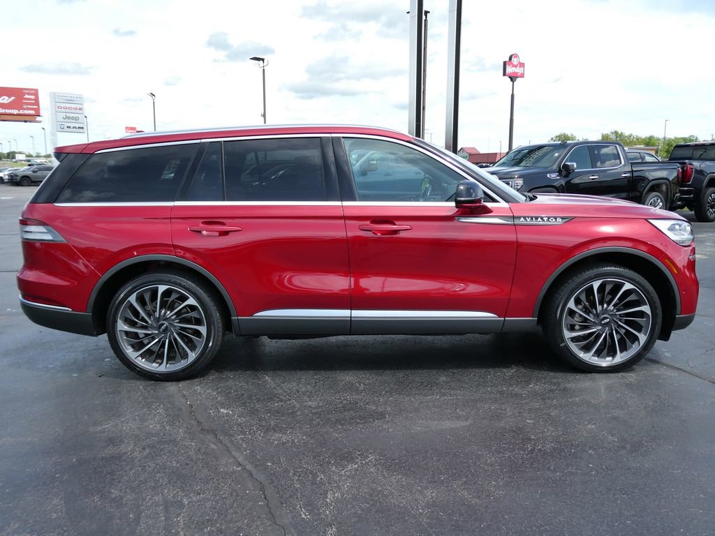 Used 2020 Lincoln Aviator Reserve w/ Equipment Group 202A AWD/4WD image 4