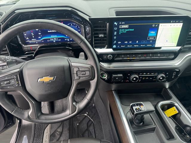Used 2024 Chevrolet Silverado 1500 High Country w/ Technology Package image 12
