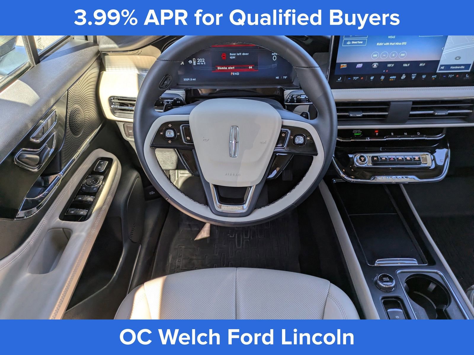 Used 2025 Lincoln Corsair FWD w/ Equipment Group 101A image 18