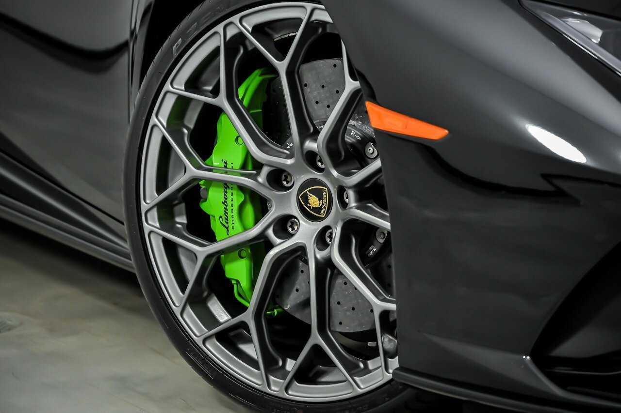 Used 2022 Lamborghini Huracan EVO AWD/4WD image 4