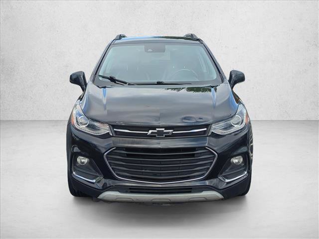 Used 2018 Chevrolet Trax Premier w/ Midnight Edition FWD image 2