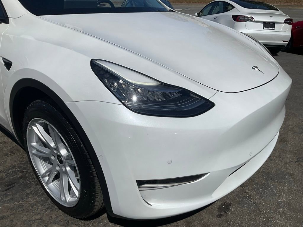 Used 2021 Tesla Model Y Long Range image 75
