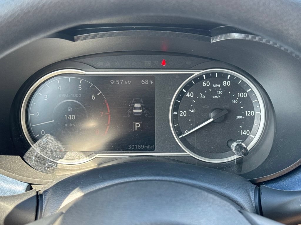 Used 2025 Nissan Versa SV FWD image 37