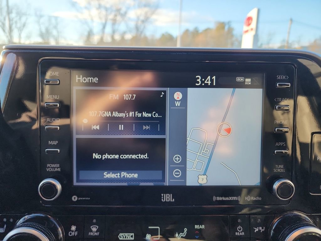 Used 2021 Toyota Highlander Limited image 16