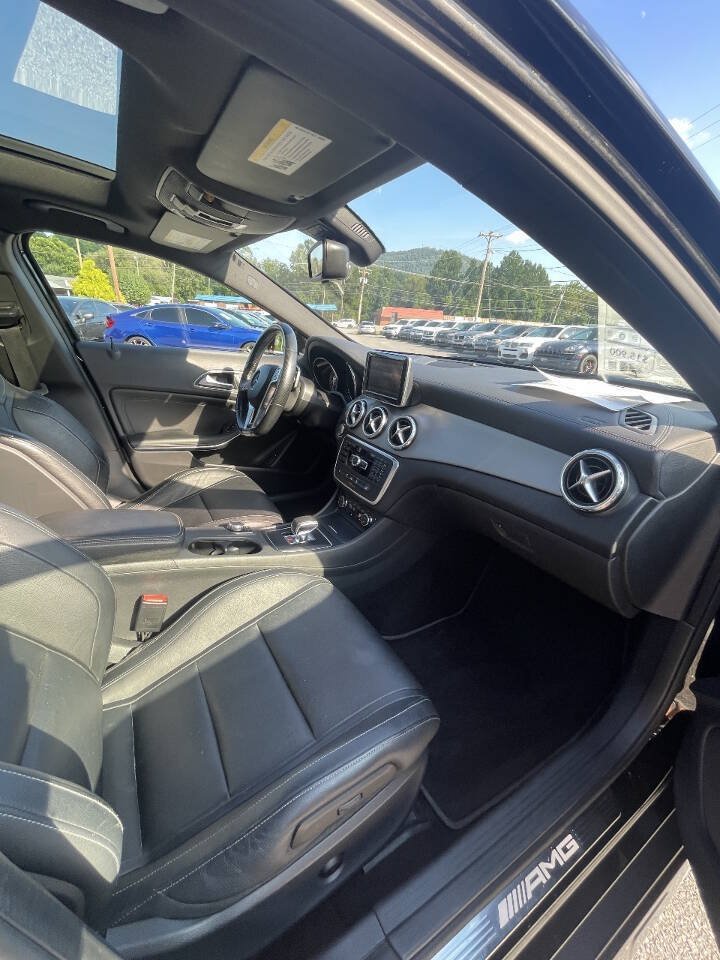 Used 2015 Mercedes-Benz GLA 45 AMG 4MATIC image 16