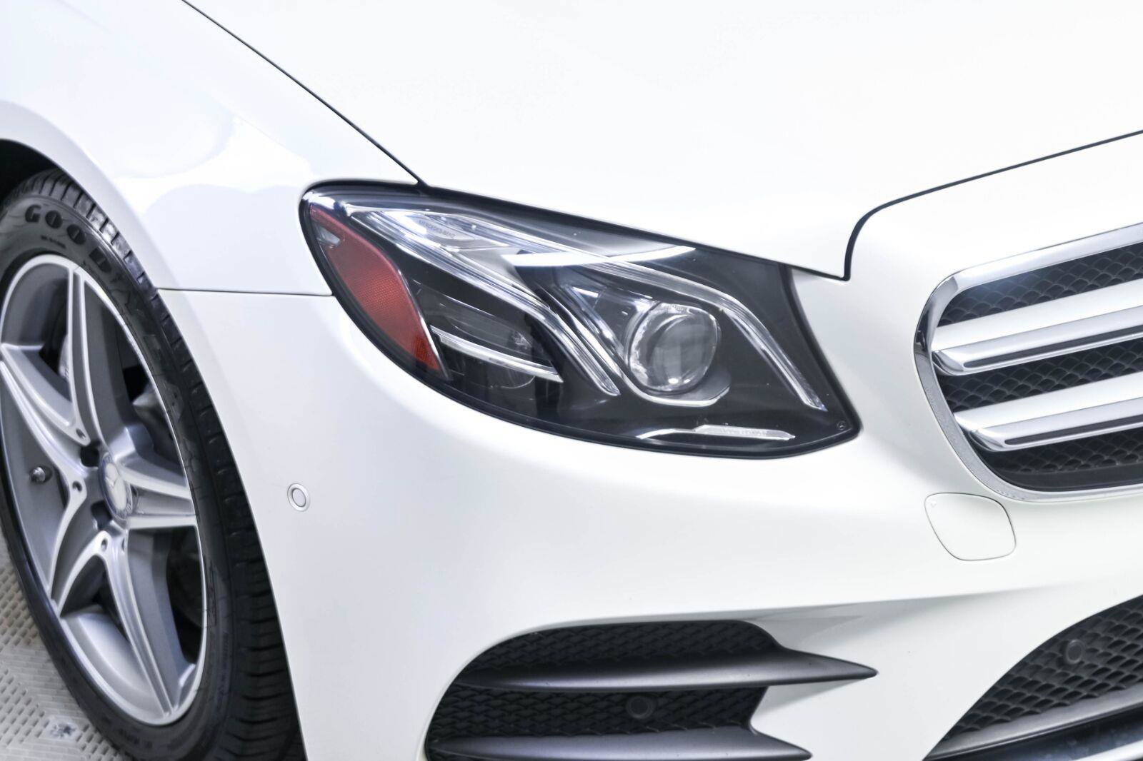 Used 2017 Mercedes-Benz E 300 image 37