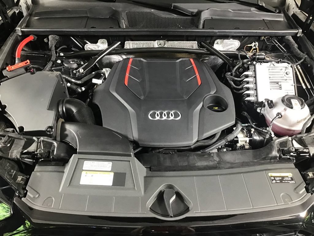 Used 2023 Audi SQ5 Prestige w/ Prestige Package AWD/4WD image 17