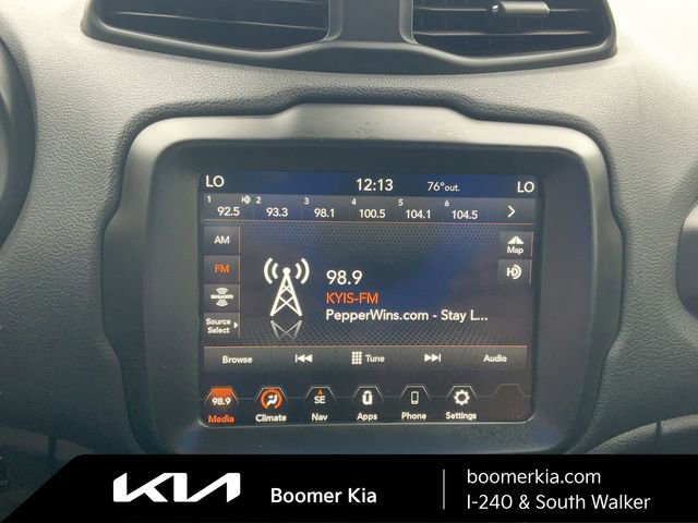 Used 2023 Jeep Renegade Latitude AWD/4WD image 12