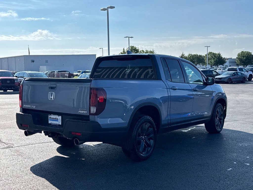 Used 2023 Honda Ridgeline Sport image 7