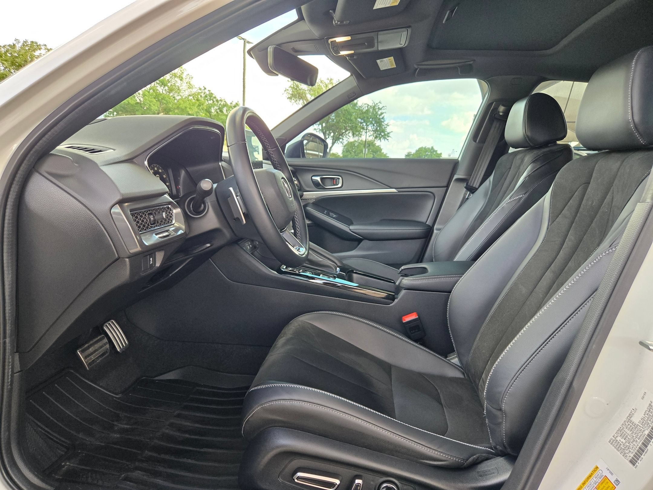 Certified 2023 Acura Integra A-Spec FWD image 6