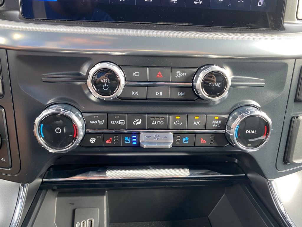 New 2025 Ford F150 Lariat w/ Equipment Group 501A Mid image 22