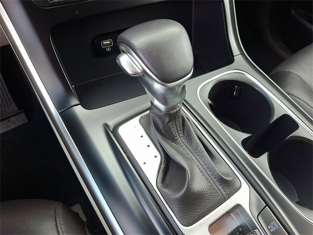 Certified 2024 Kia Carnival LX image 14