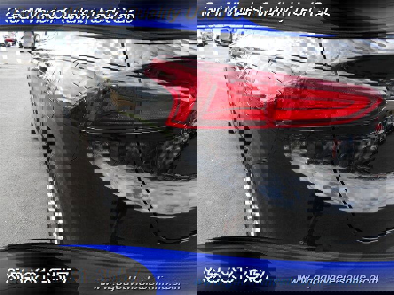 Used 2019 Hyundai Santa Fe SE image 9