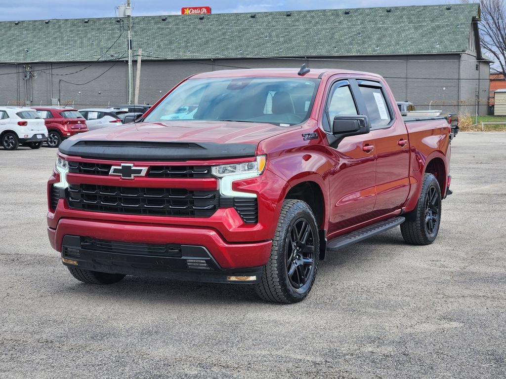 Used 2024 Chevrolet Silverado 1500 RST w/ Z71 Off-Road Package image 3