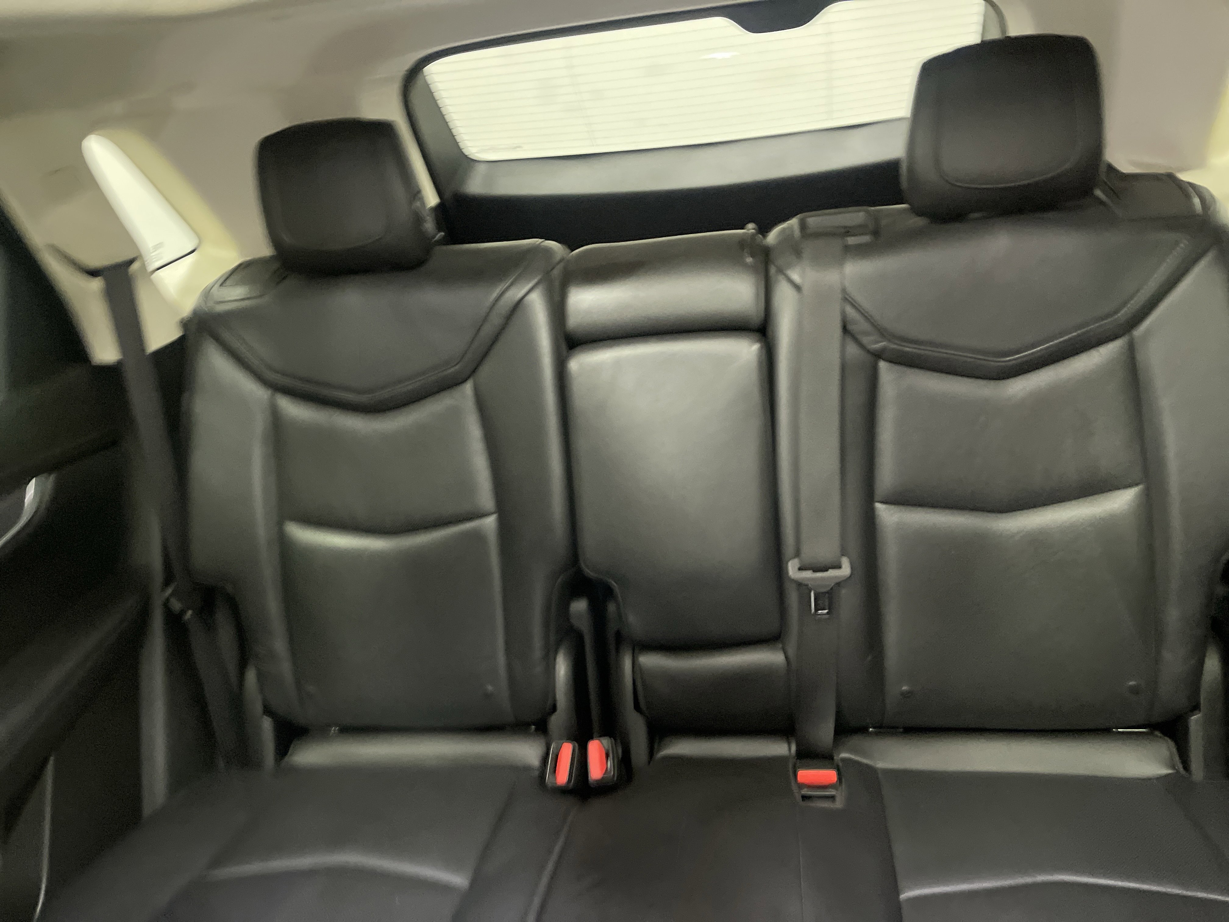 Used 2017 Cadillac XT5 Luxury w/ Driver Awareness Package image 11