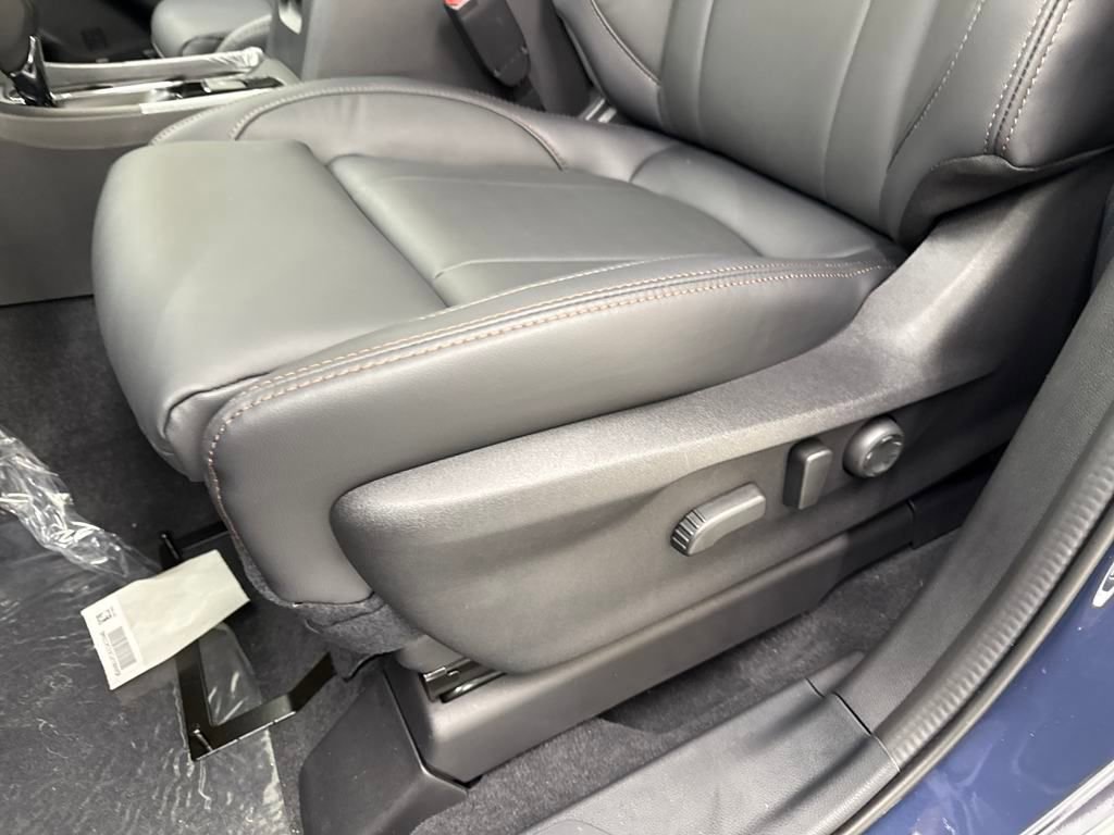 New 2025 Subaru Ascent Bronze Edition image 12