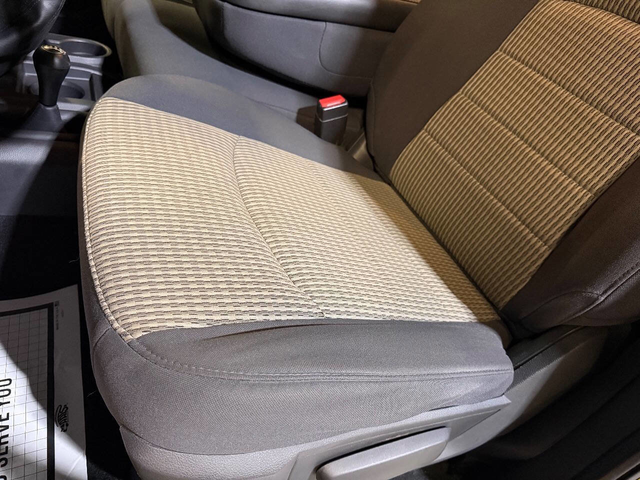 Used 2012 RAM 2500 ST w/ Chrome Appearance Group image 9