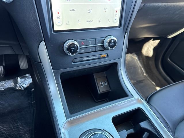 Used 2023 Ford Edge SEL image 15