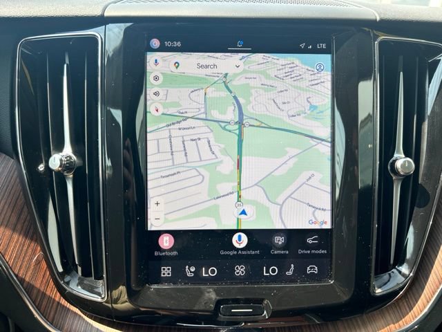 Certified 2024 Volvo XC60 B5 Plus AWD/4WD image 23
