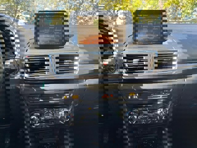 Used 2017 MAZDA MAZDA3 Grand Touring w/ Premium Equipment Package image 6