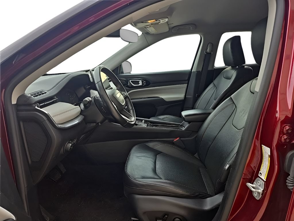 Used 2022 Jeep Compass Limited AWD/4WD image 9
