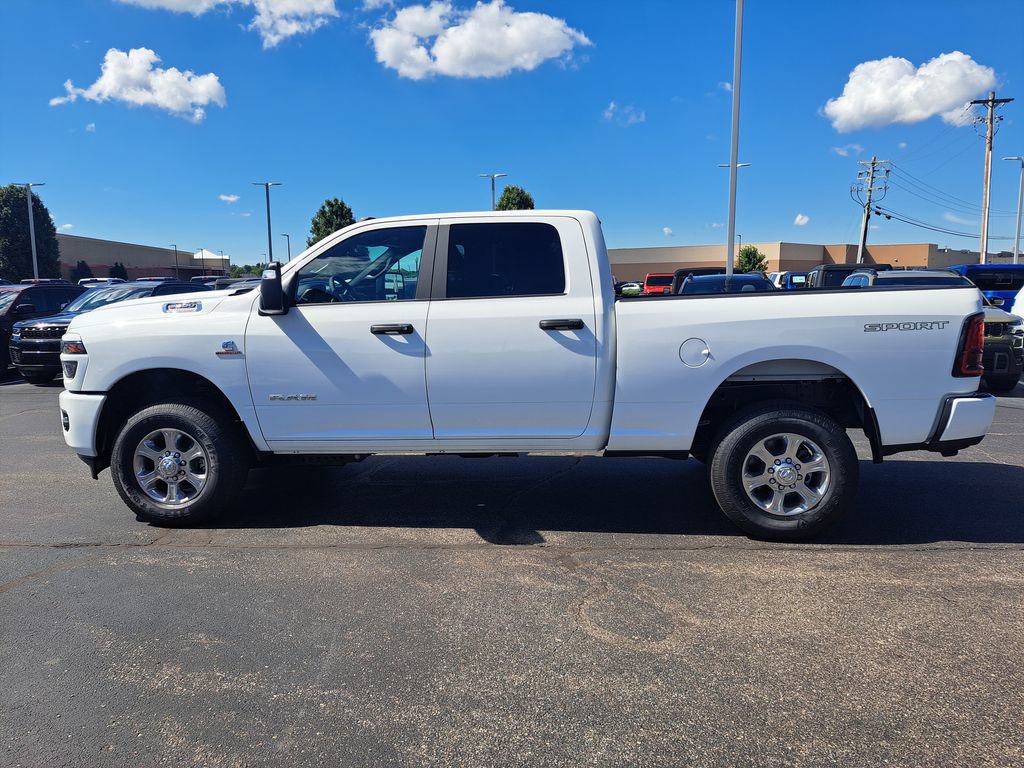 New 2026 RAM 3500 Big Horn AWD/4WD image 6
