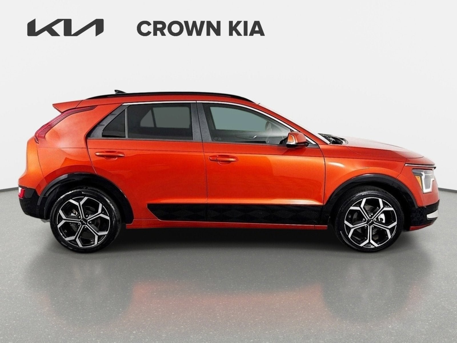 Certified 2023 Kia Niro EX Touring FWD image 4