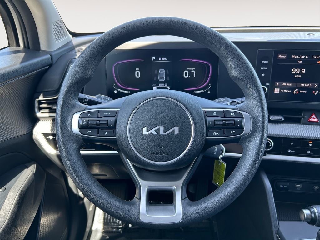 Used 2024 Kia Sportage LX image 14