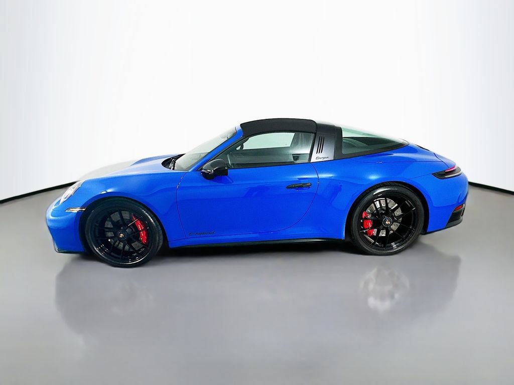 Certified 2025 Porsche 911 Targa 4 GTS AWD/4WD image 2