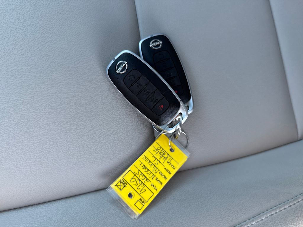 Used 2025 Nissan Murano SL image 32