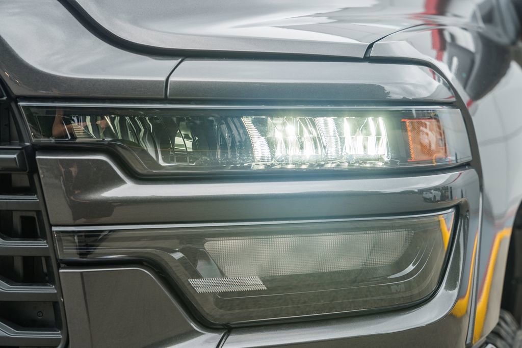 New 2026 RAM 2500 Tradesman AWD/4WD image 12