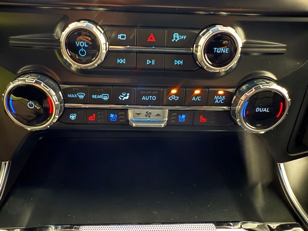 New 2025 Ford F150 Raptor image 38