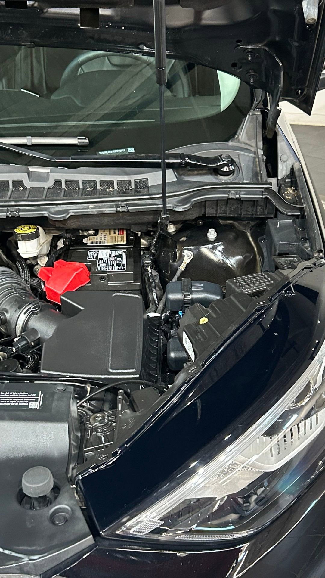 Used 2019 Ford Edge Titanium AWD/4WD image 94