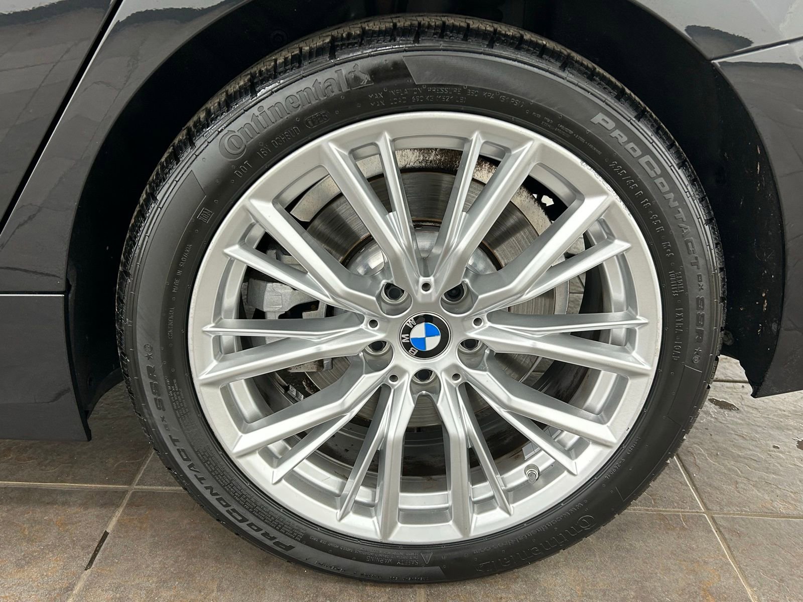 Used 2023 BMW 330i xDrive Sedan w/ Premium Package AWD/4WD image 36