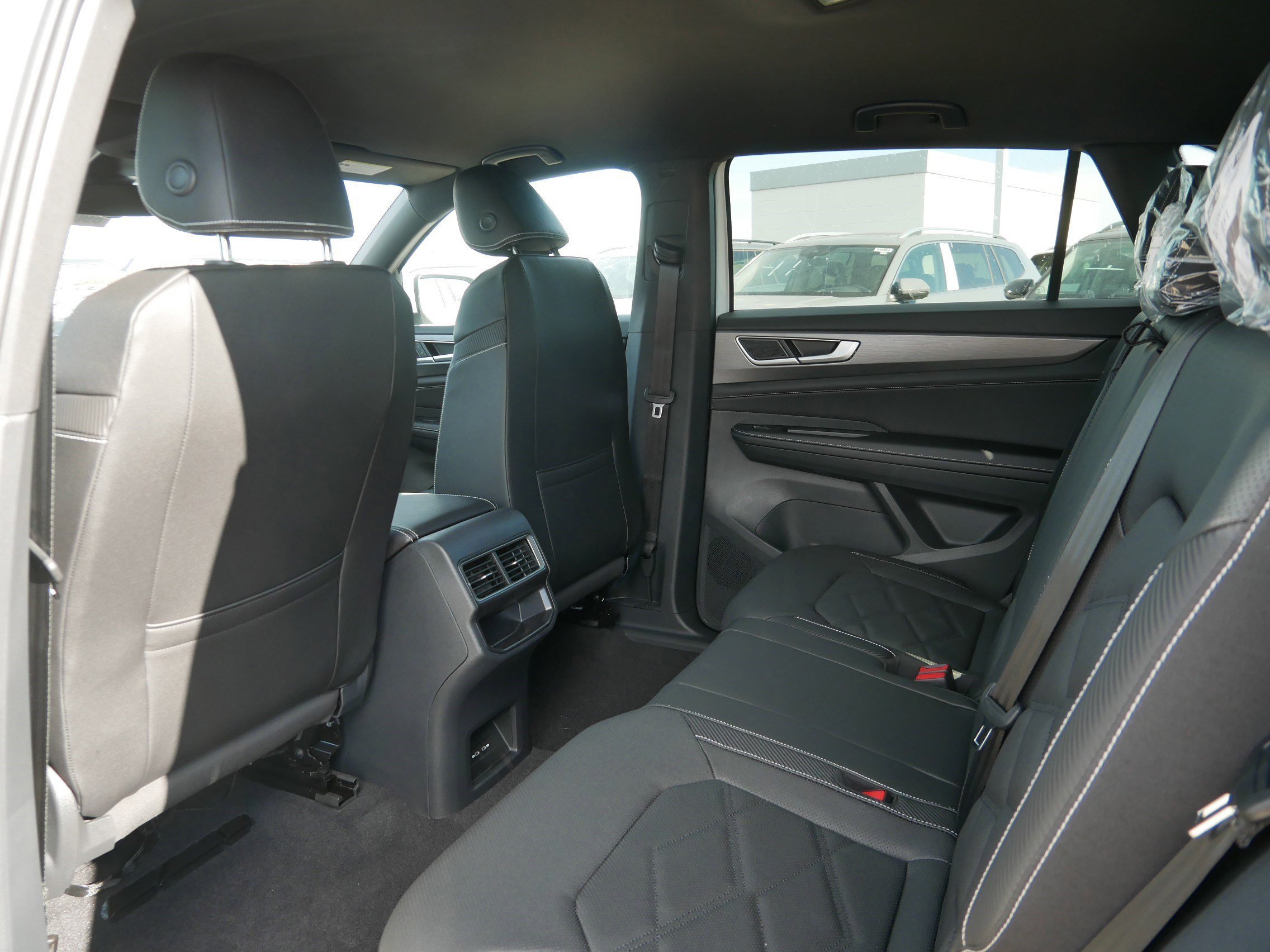 New 2026 Volkswagen Atlas Cross Sport SE AWD/4WD image 6