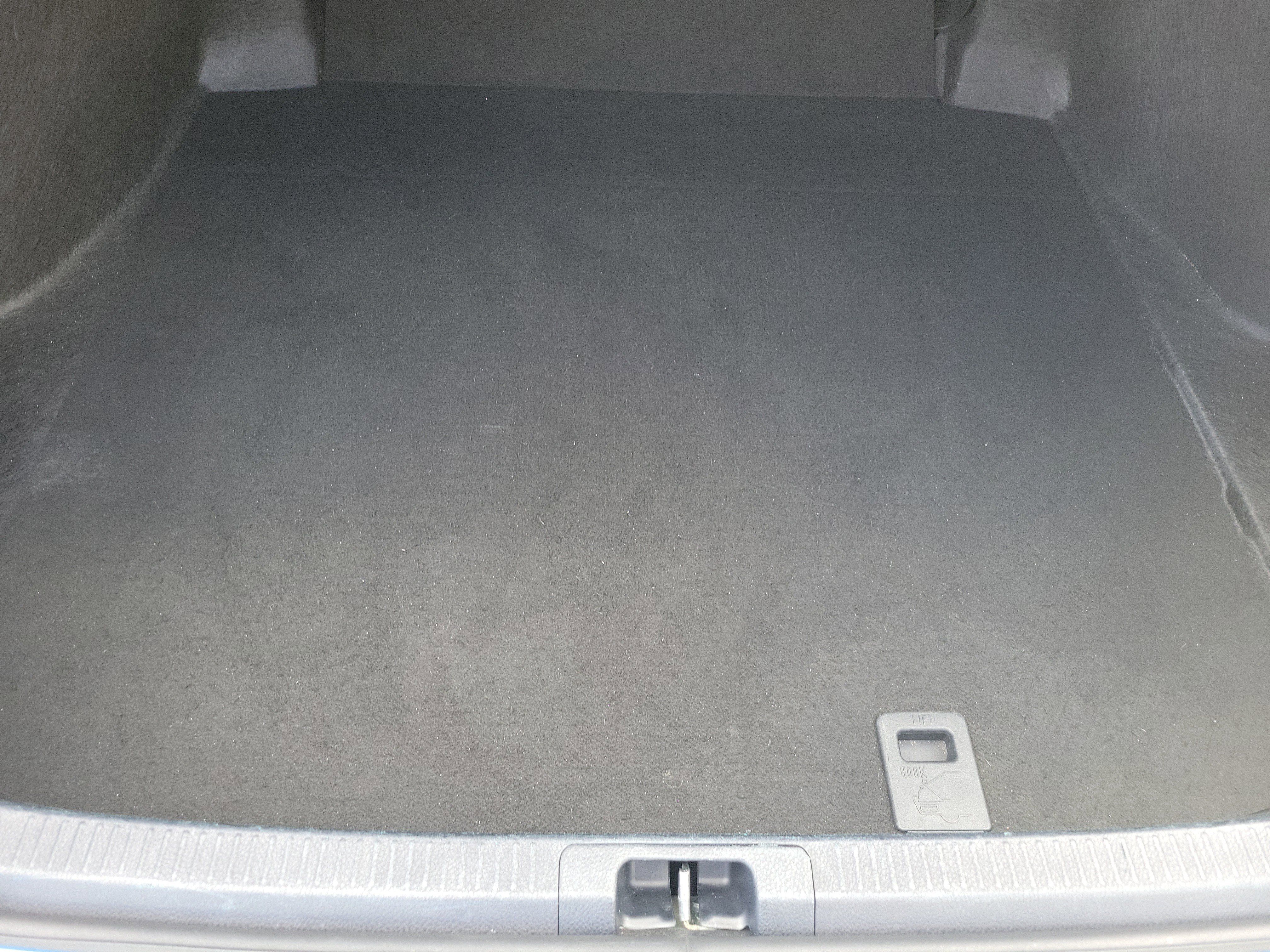 Used 2024 Toyota Camry SE image 12