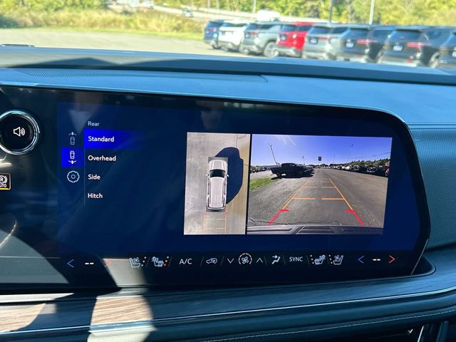 New 2026 Chevrolet Tahoe Premier w/ Sun And Tow Package AWD/4WD image 15